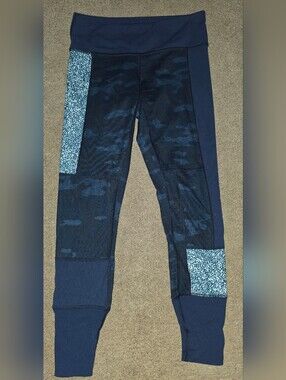 LuLuLemon Navy Camo Athletic Leggings